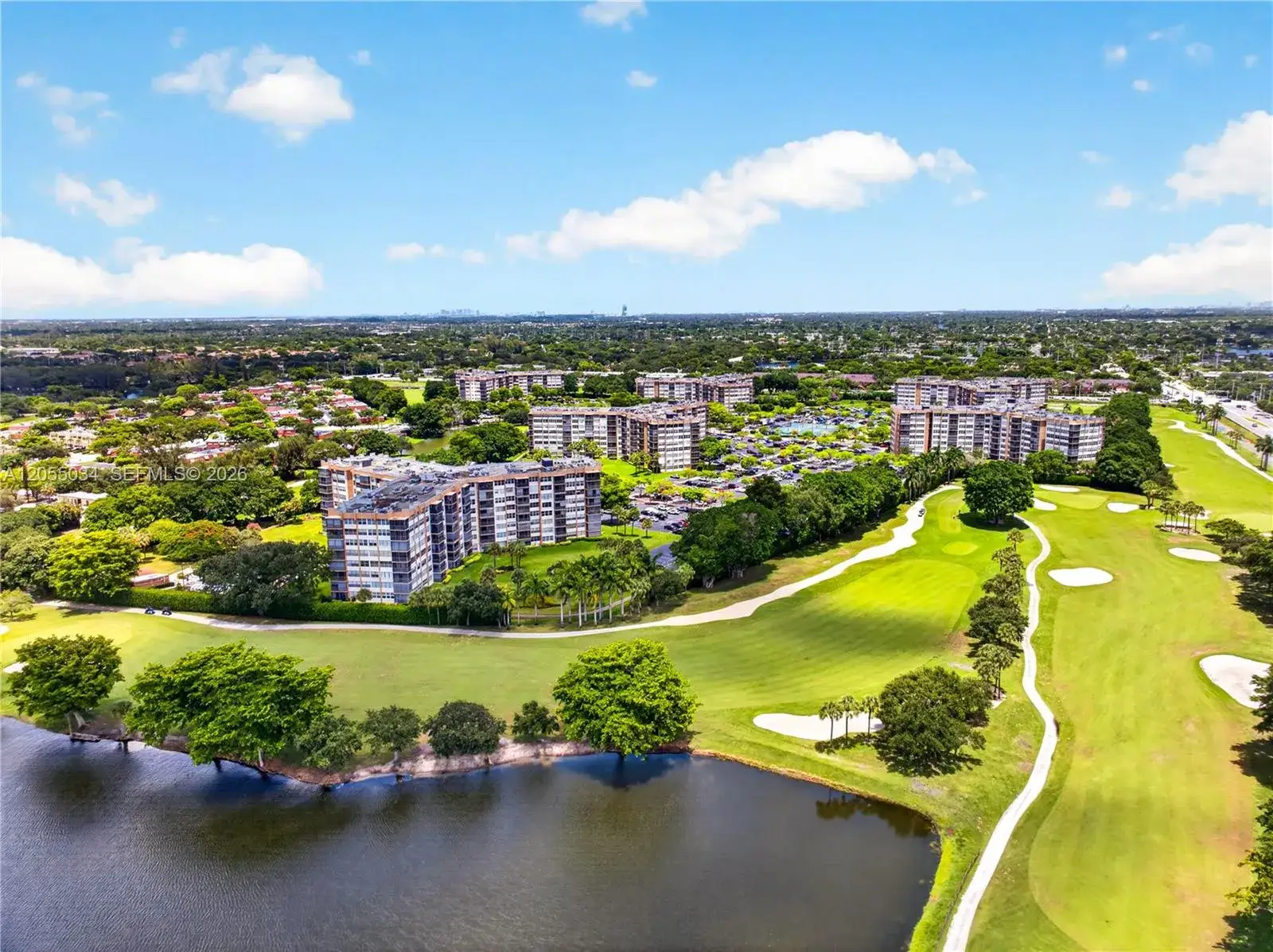 900 Saint Charles Pl # 621, Pembroke Pines FL 33026