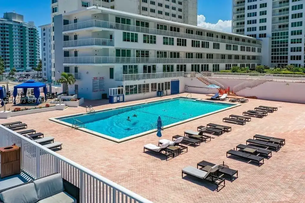 5401 Collins Ave # 513, Miami Beach FL 33140 photo 5