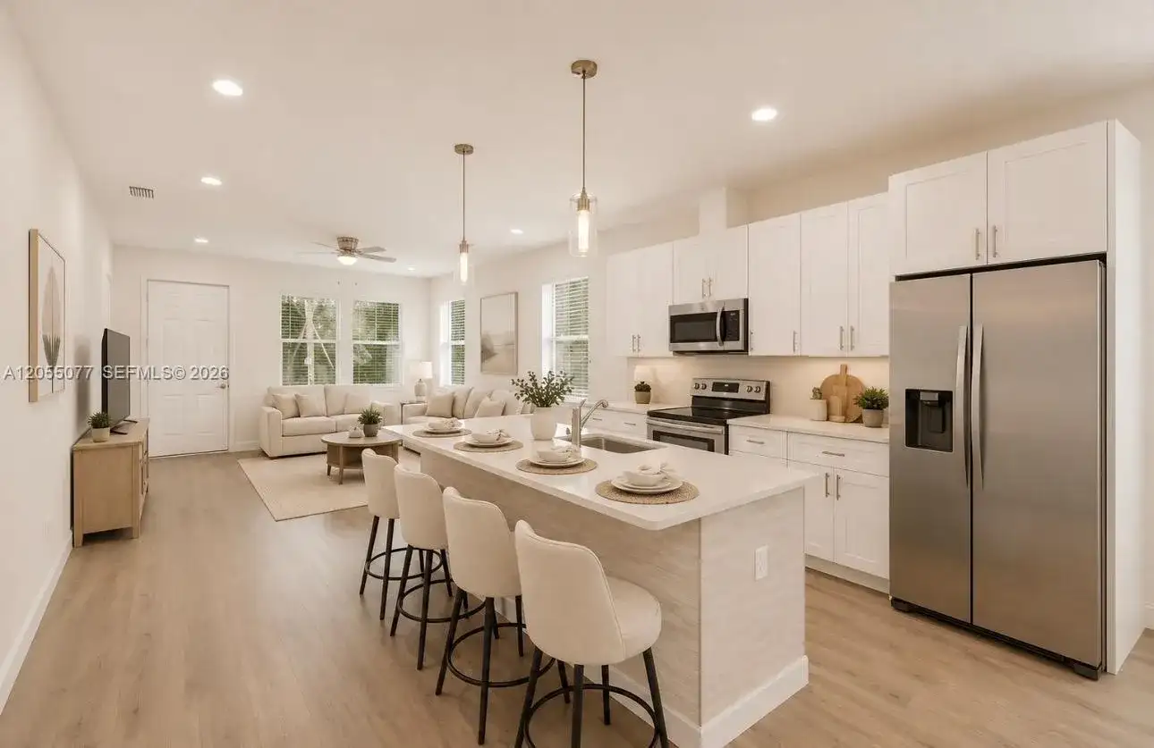 3706 WIGGINS LEAF ST, Tampa FL 33619 photo 4