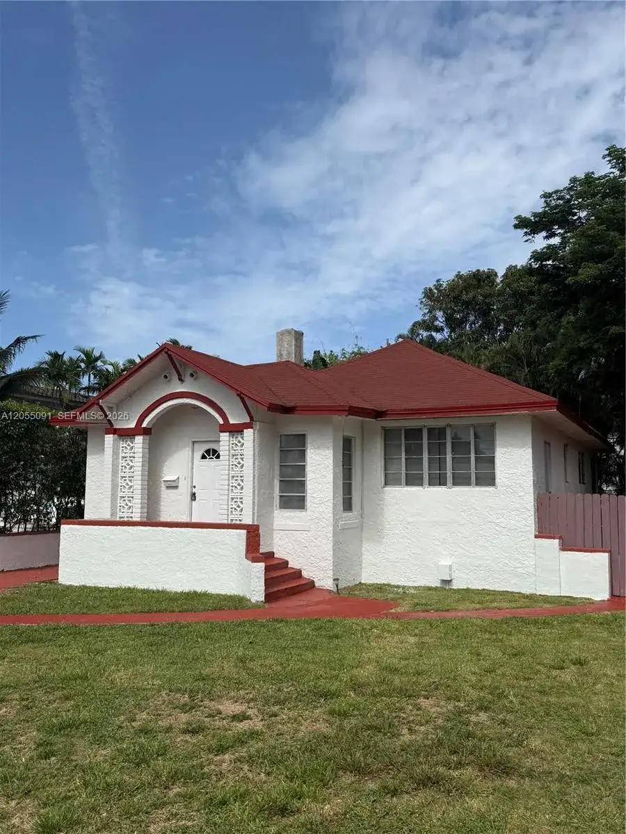 3747 Sheridan Ave, Miami Beach FL 33140 photo 2