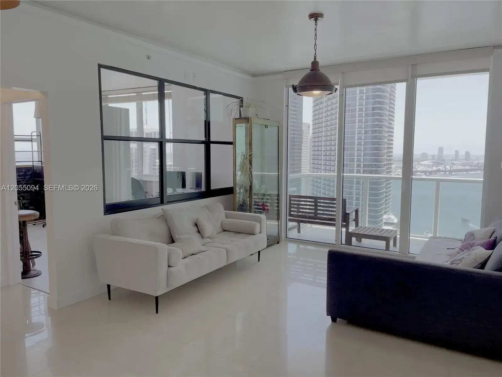 31 SE 5th St # 3712, Miami FL 33131 photo 5