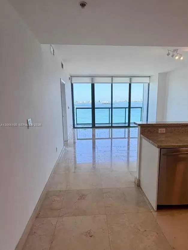 601 NE 36th St # 1311, Miami FL 33137 photo 3