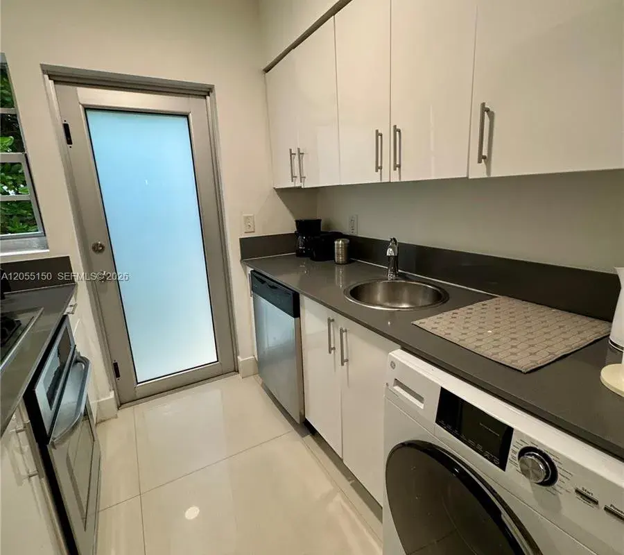 1604 Drexel Ave # 104, Miami Beach FL 33139