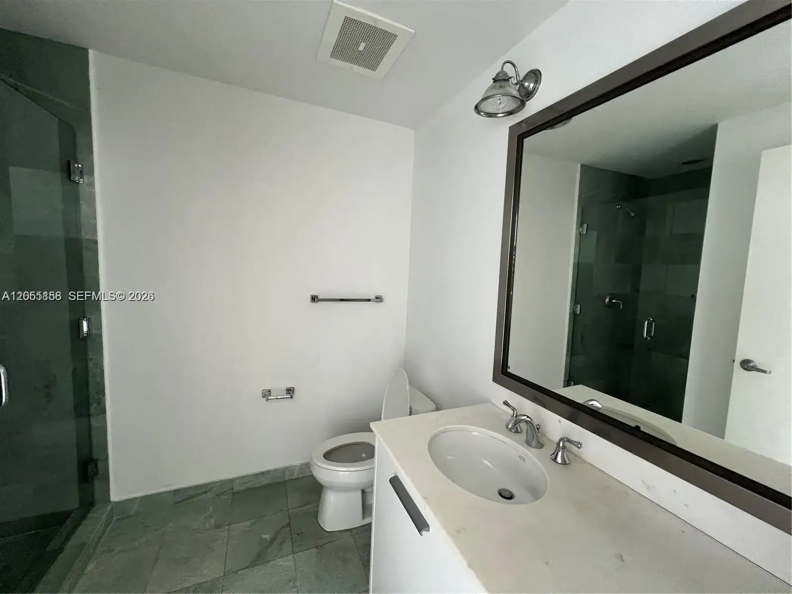 1060 Brickell Ave # 3509, Miami FL 33131 photo 5