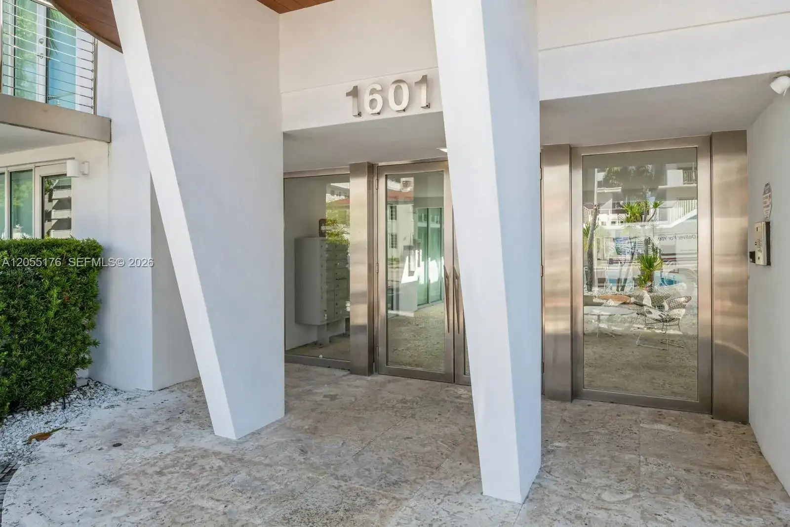 1601 West Ave # 208, Miami Beach FL 33139 photo 2
