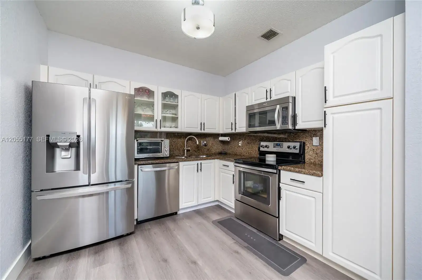 16840 SW 1st Mnr # 16840, Pembroke Pines FL 33027 photo 3