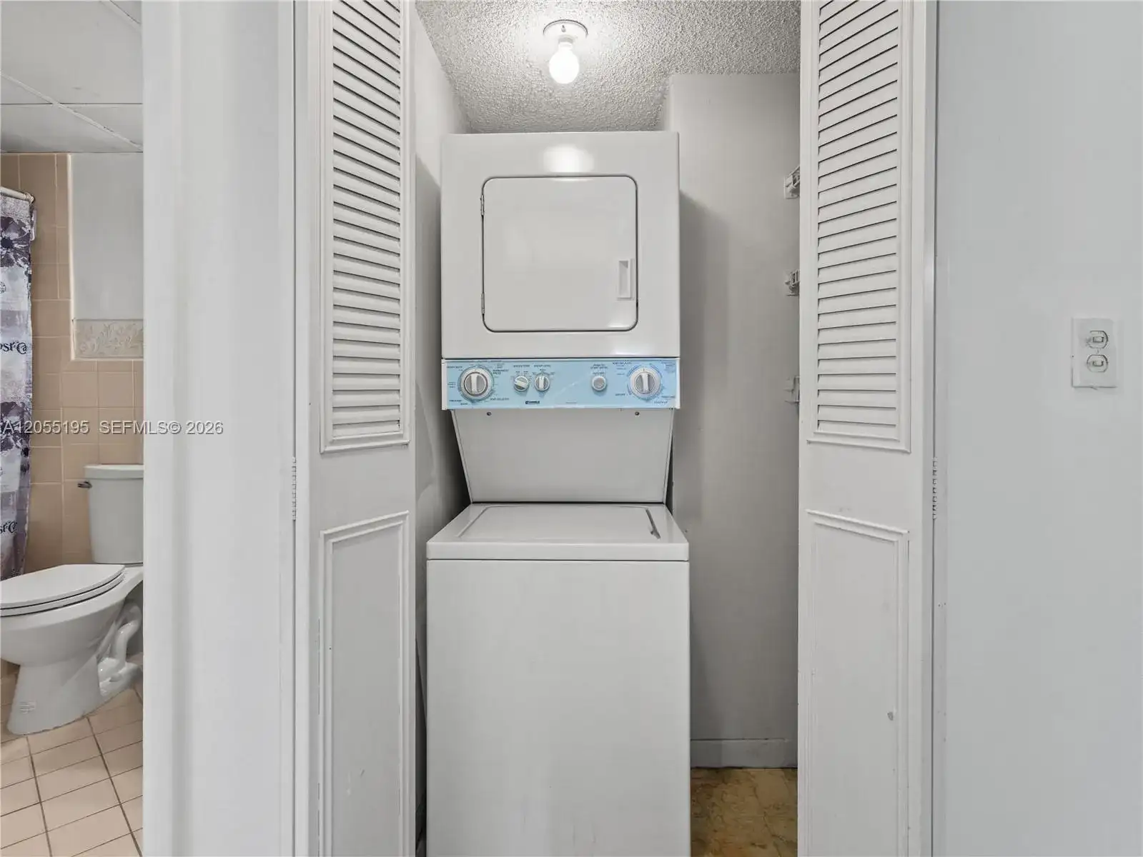 9401 SW 4th St # 104, Miami FL 33174 photo 4