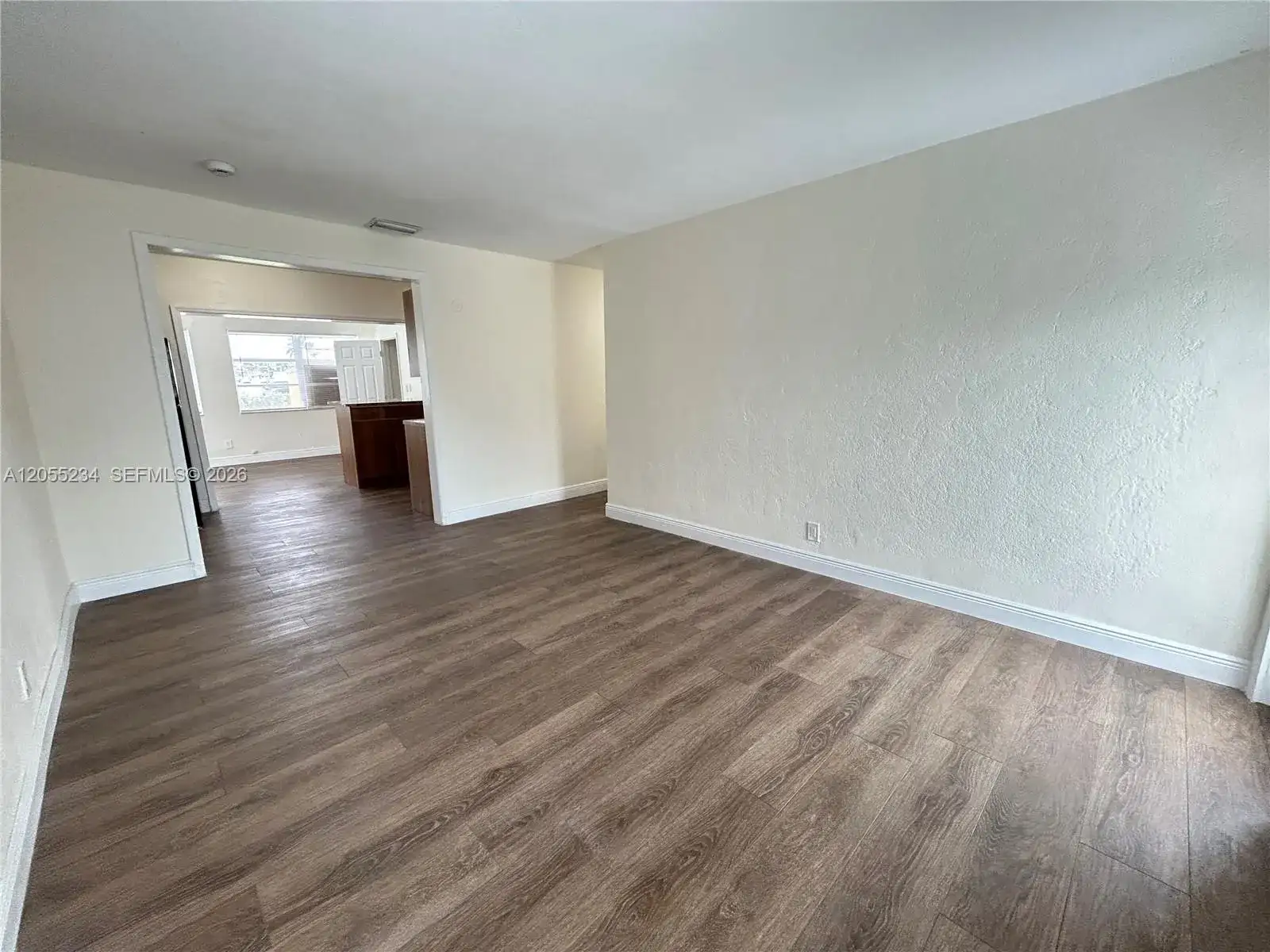 791 E 23rd St, Hialeah FL 33013 photo 4