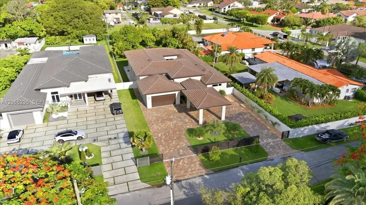 2880 SW 113 Avenue, Miami FL 33165