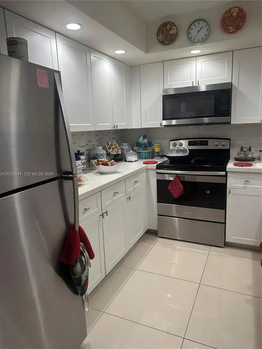 1000 SW 125th Ave # 412N, Pembroke Pines FL 33027 photo 5