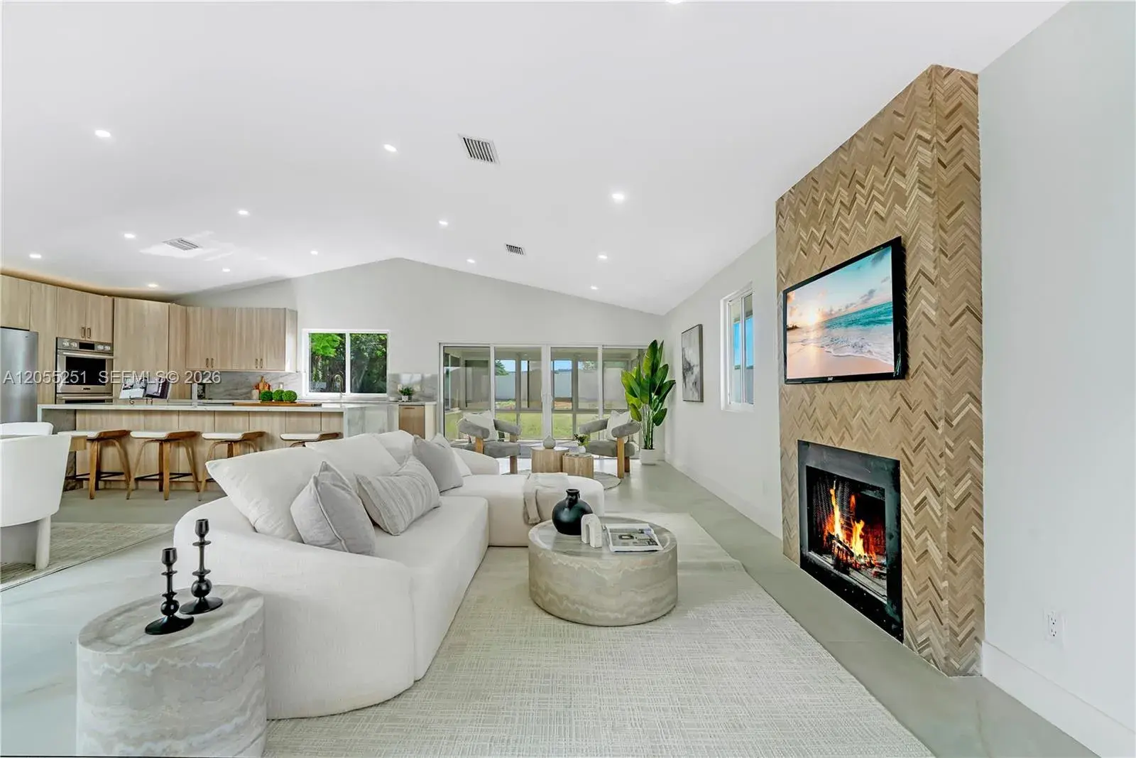 1215 NW 18th Ave, Delray Beach FL 33445