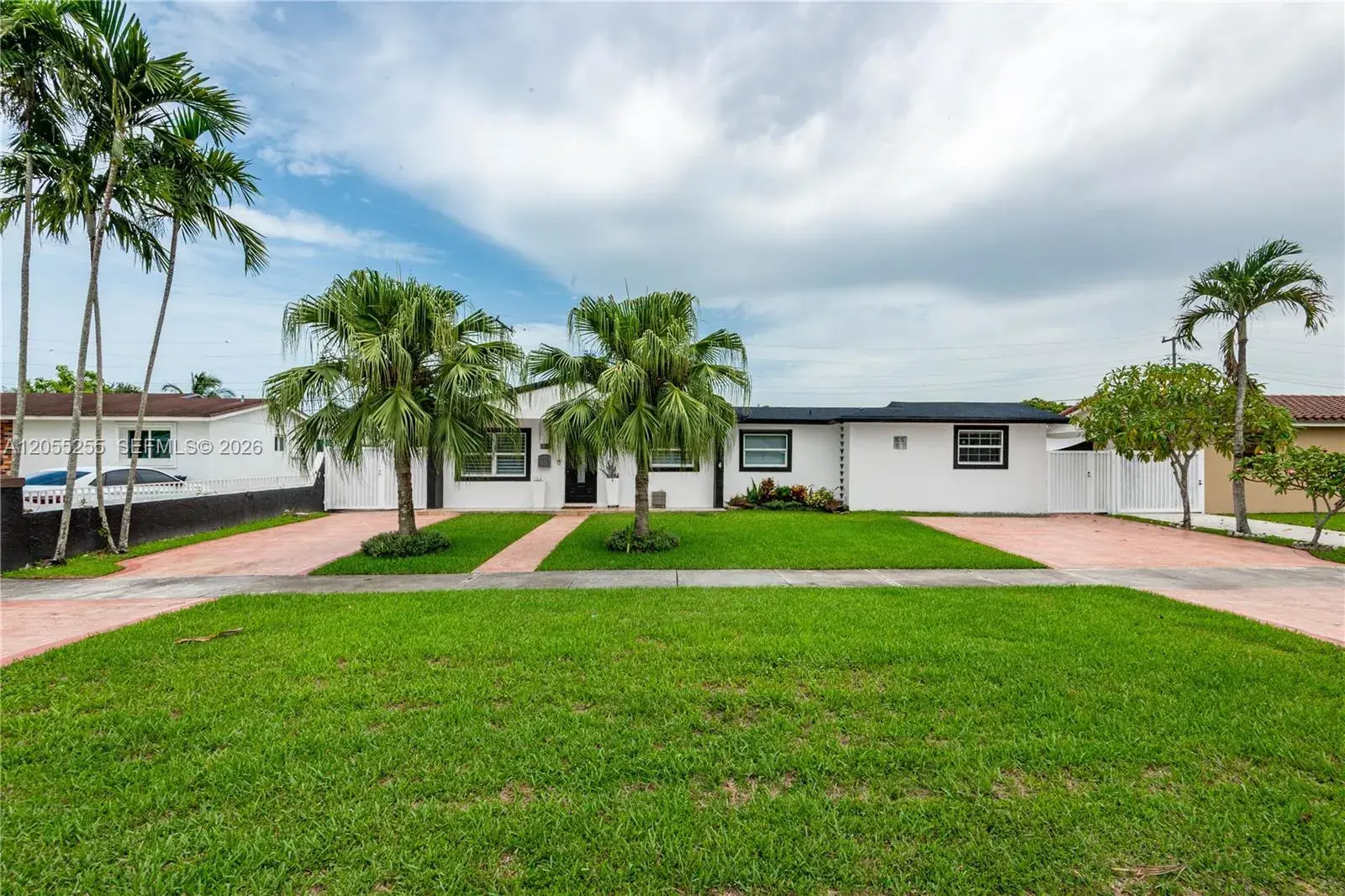 11040 SW 64th St, Miami FL 33173