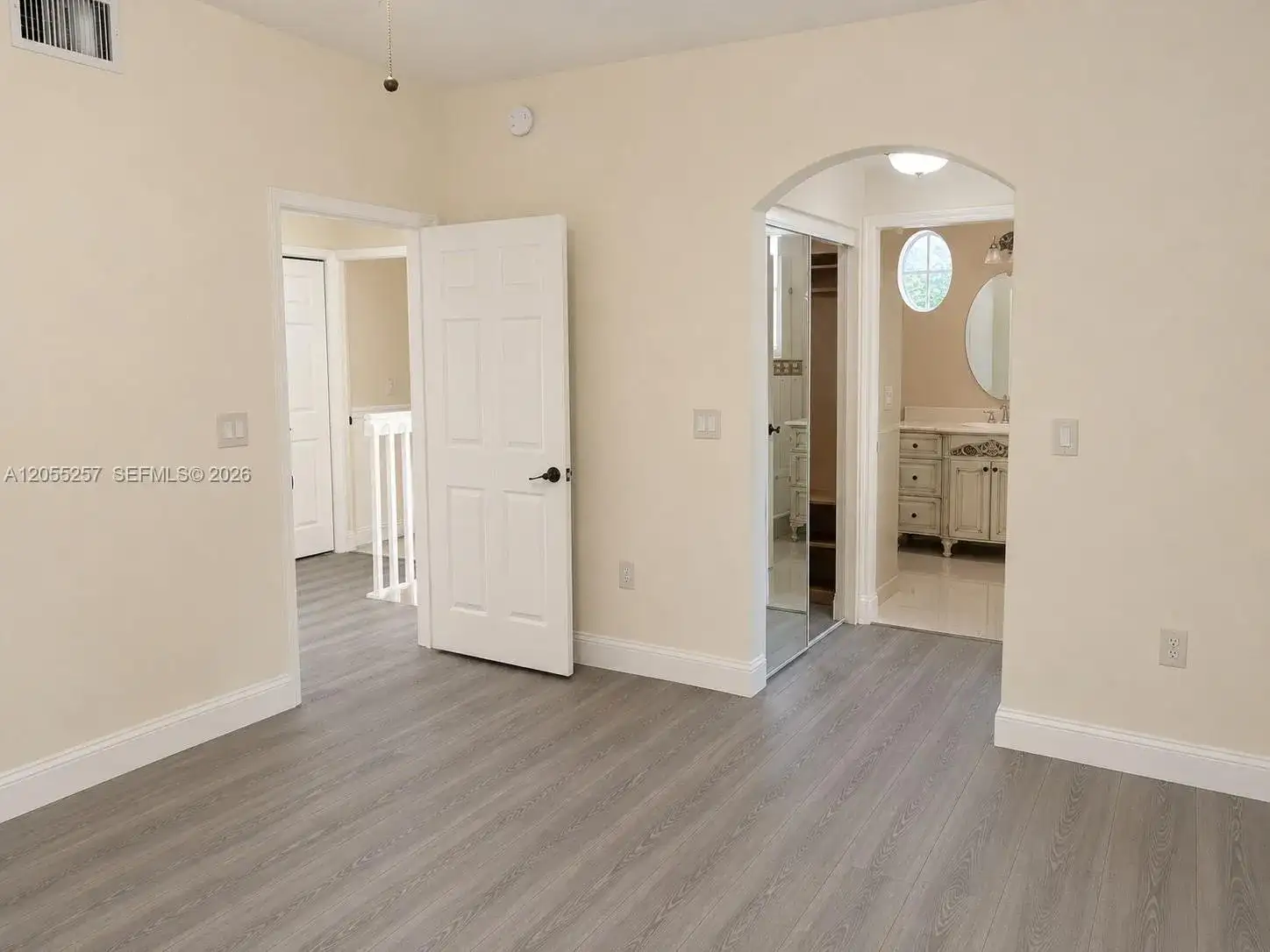 8423 S NW 138th Terrace # 2802, Miami Lakes FL 33016 photo 5