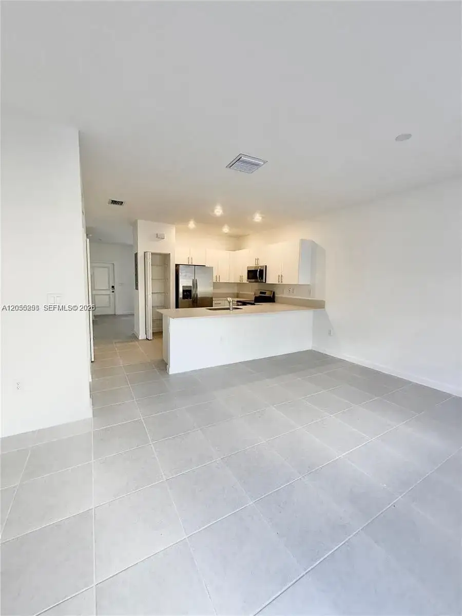 26865 SW 121st Ave, Homestead FL 33032 photo 4