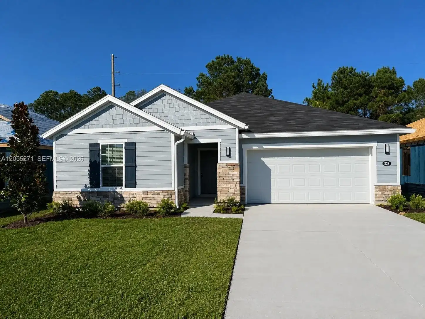 828 Panther Lake Pkwy # 828, Jacksonville FL 32221