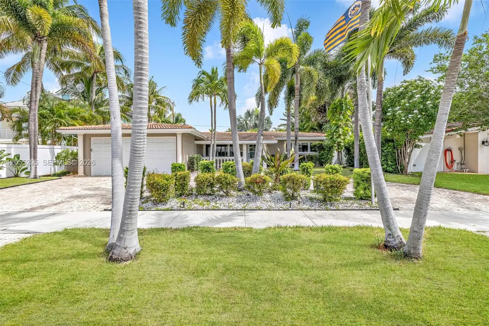 2137 NE 61st Ct, Fort Lauderdale FL 33308 photo 2