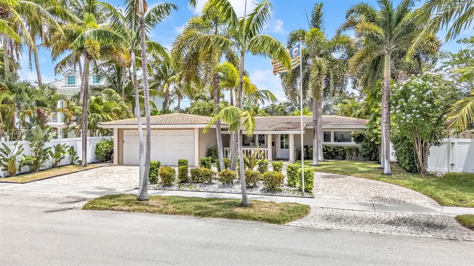 2137 NE 61st Ct, Fort Lauderdale FL 33308 photo 3
