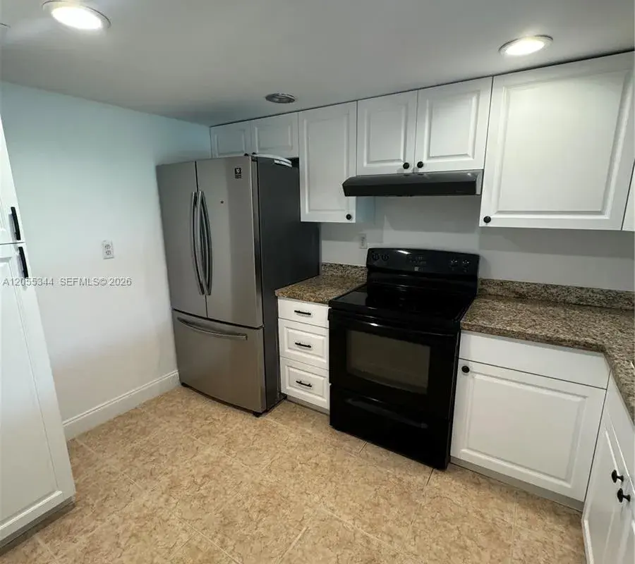 9050 NW 28th St # 136, Coral Springs FL 33065