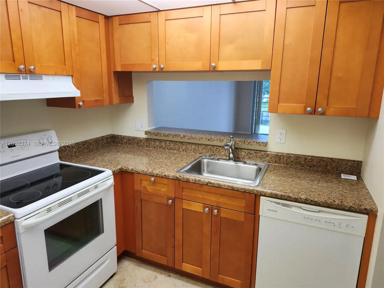 9311 Orange Grove Dr # 408, Davie FL 33324 photo 3