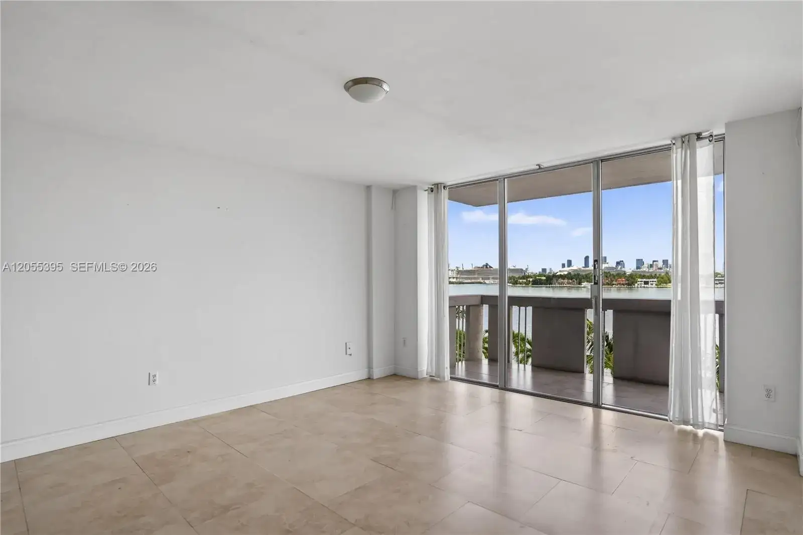 800 West Ave # 523, Miami Beach FL 33139 photo 3