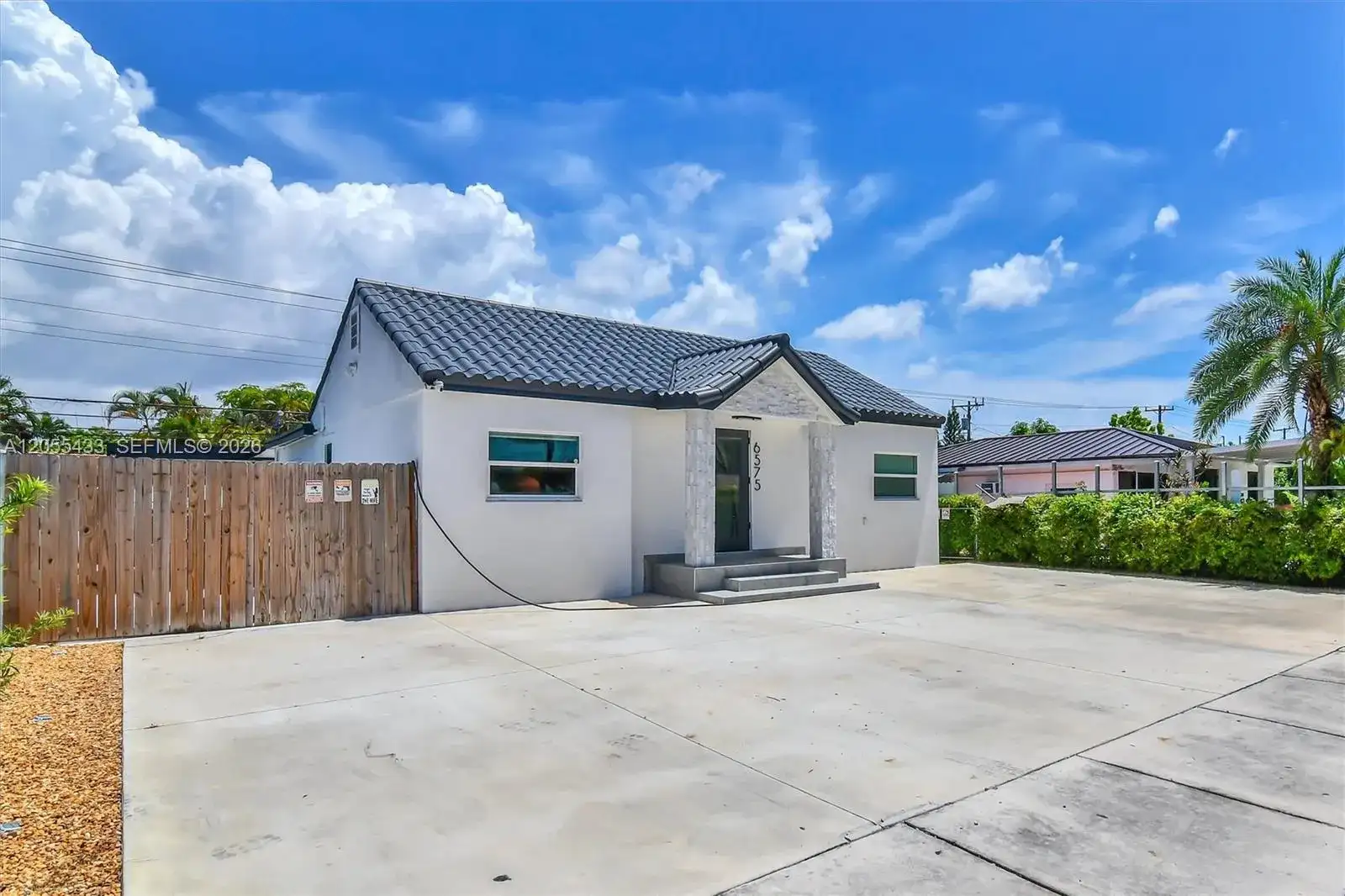 6575 SW 39th Ter, Miami FL 33155 photo 3