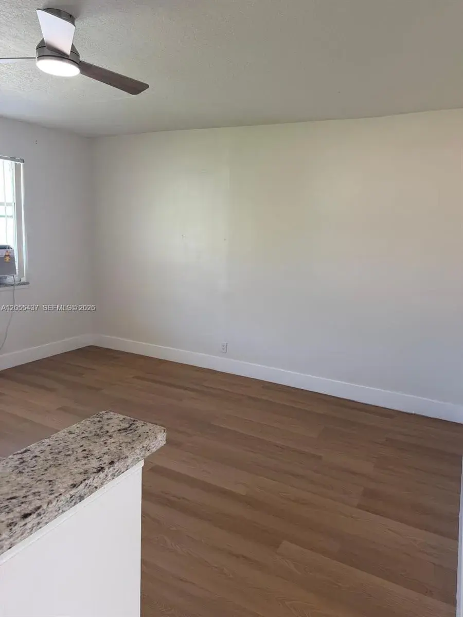 101 SE 4th Ave # 6, Hallandale Beach FL 33009