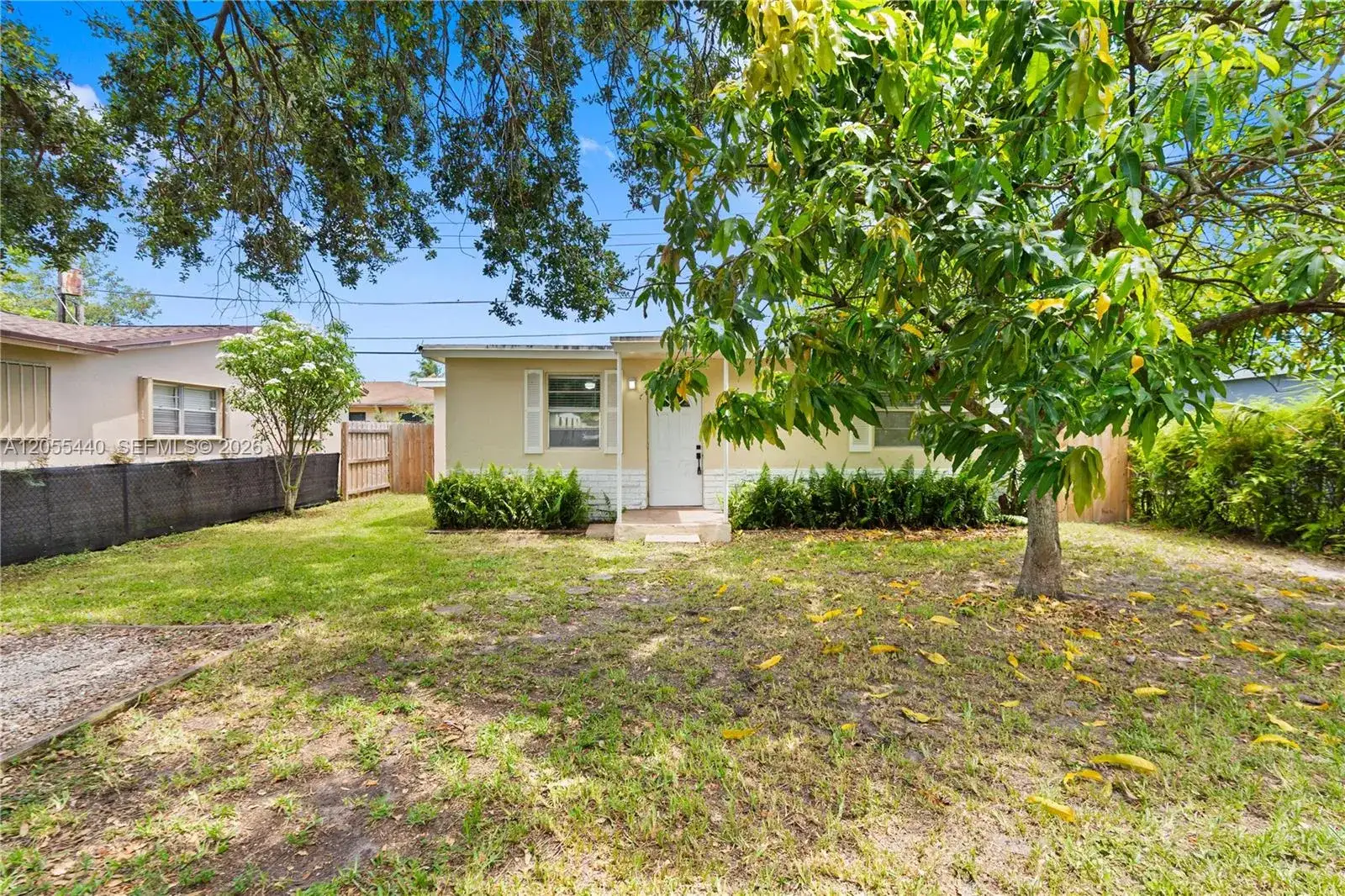 6109 SW 40th Ct, Miramar FL 33023 photo 2