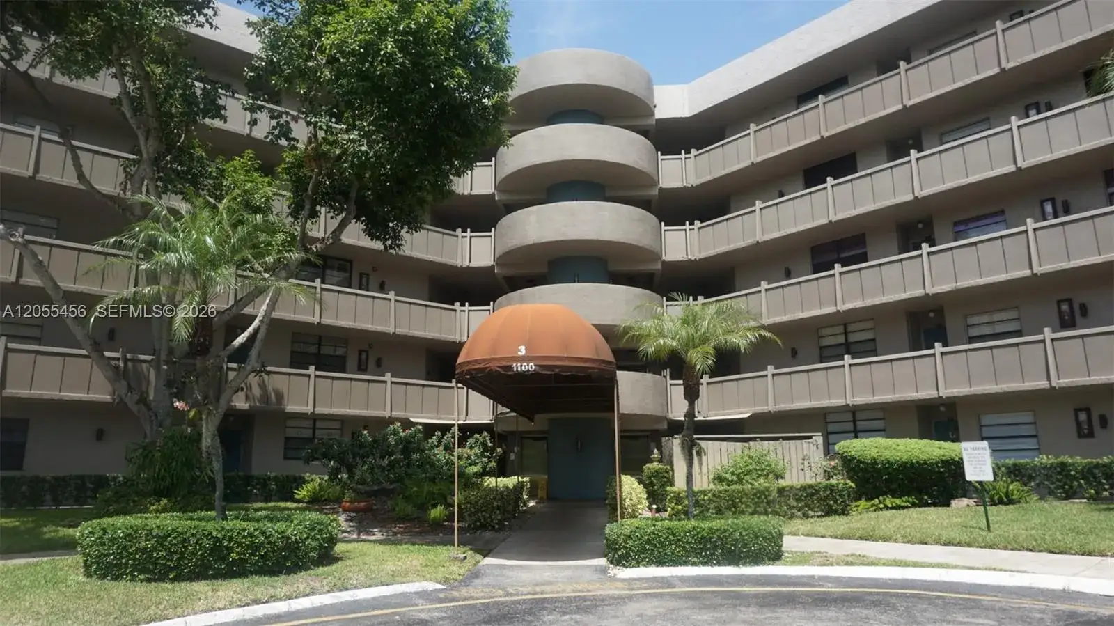 1100 Colony Point Cir # 206, Pembroke Pines FL 33026
