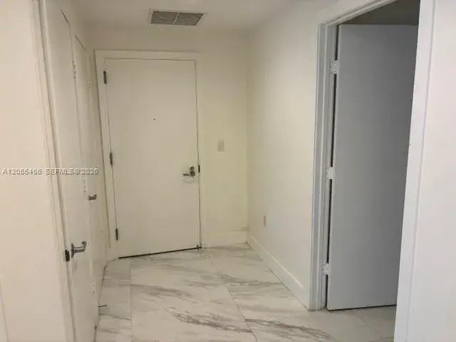1050 Brickell Ave # 1520, Miami FL 33131