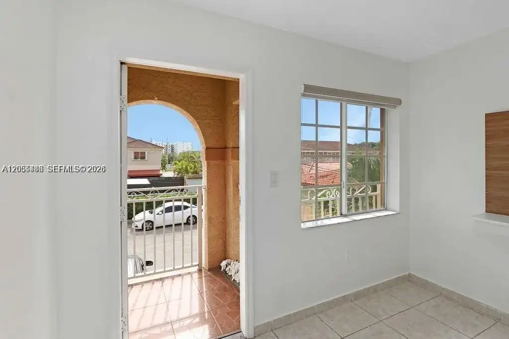 242 E 3rd St # 205, Hialeah FL 33010 photo 4