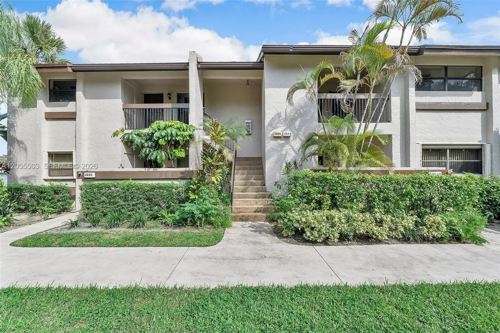 2844 NW 42nd Ave, Coconut Creek FL 33066 photo 2