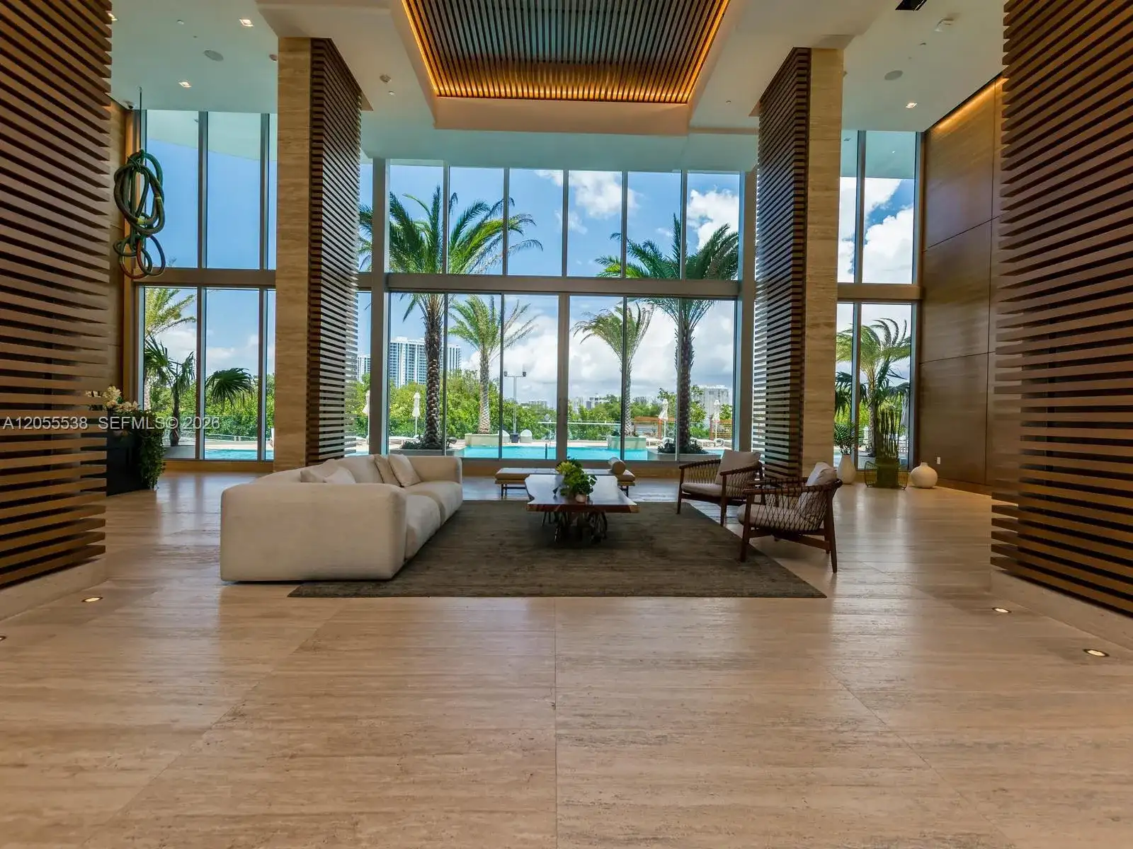 16385 Biscayne Blvd # 1103, North Miami Beach FL 33160 photo 4