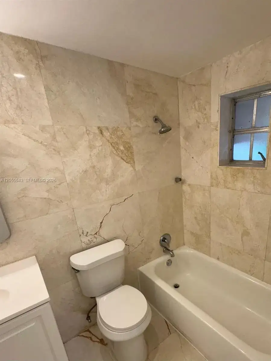 10901 N Kendall Dr. # 210, Miami FL 33176 photo 3