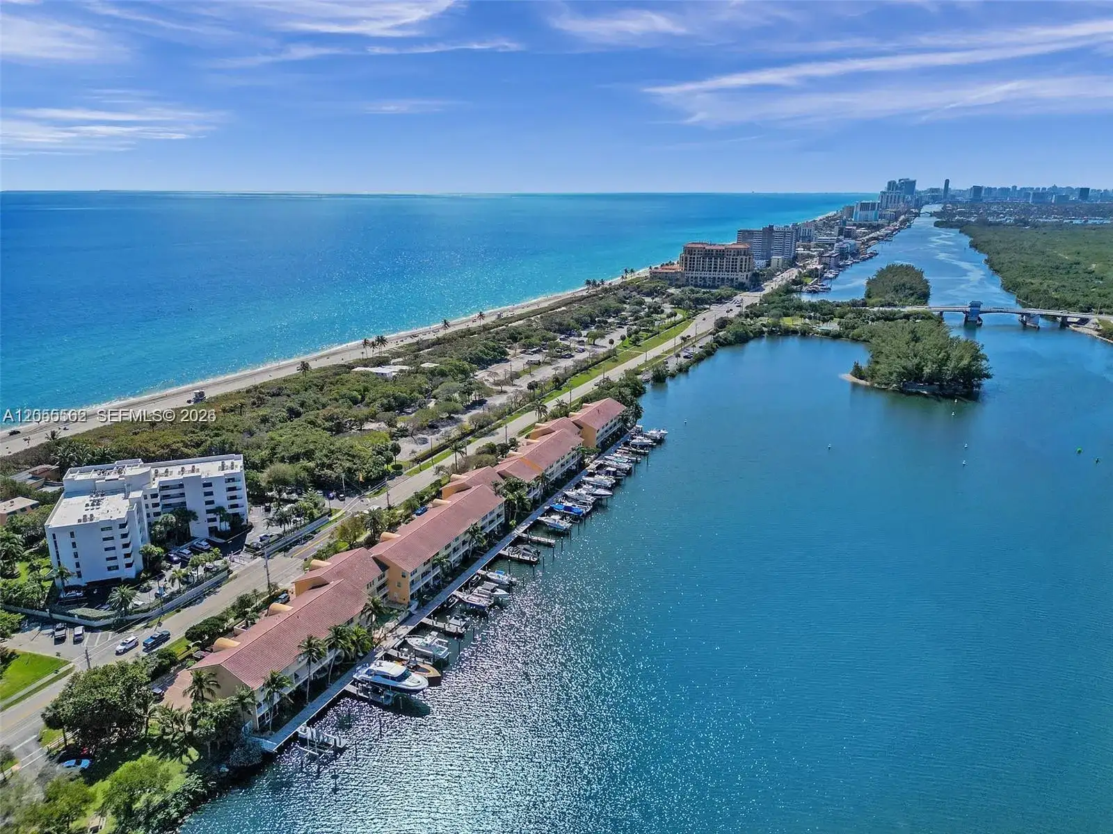 4234 N Ocean Dr, Hollywood FL 33019 photo 5