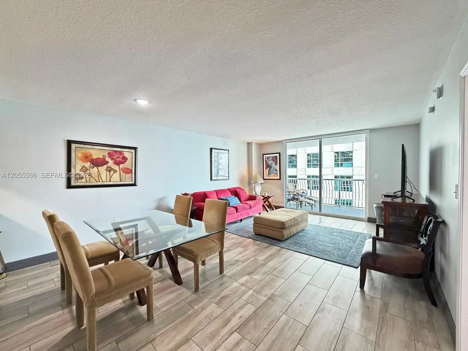1200 Brickell Bay Dr # 3106, Miami FL 33131 photo 3