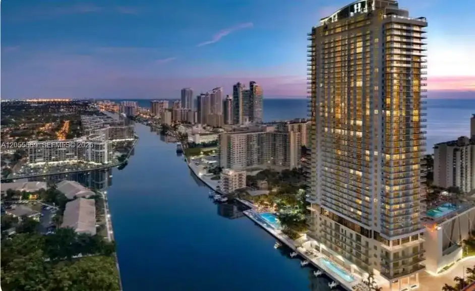 4010 S Ocean Dr # R304, Hollywood FL 33019