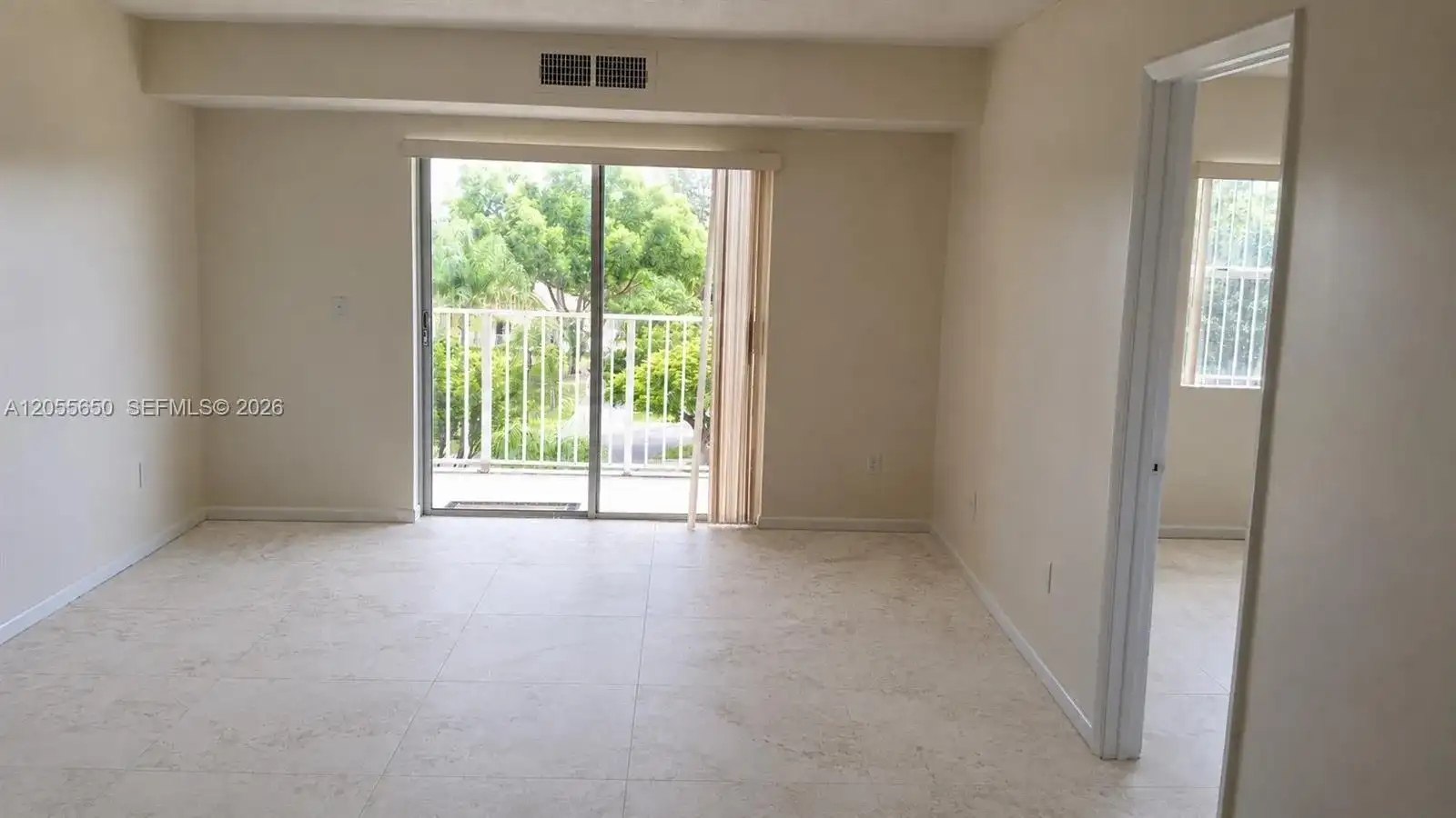 8260 SW 210th St # 309, Cutler Bay FL 33189