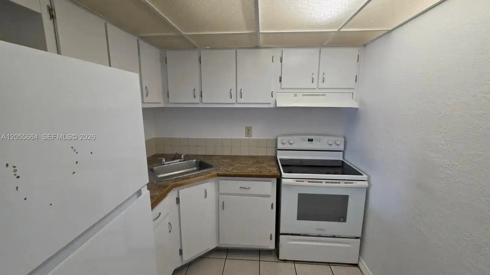 4550 NW 9th St # 308E, Miami FL 33126 photo 2