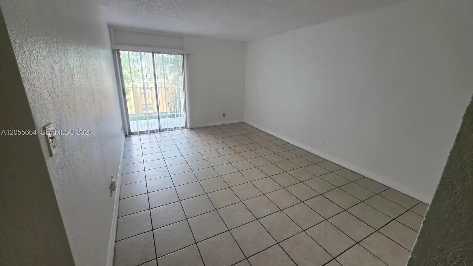 4550 NW 9th St # 308E, Miami FL 33126 photo 3