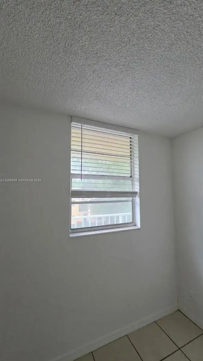 4550 NW 9th St # 308E, Miami FL 33126 photo 5