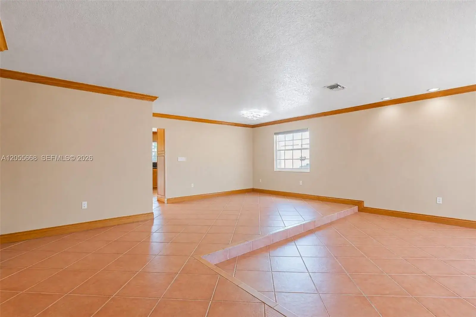 13390 SW 1st St, Miami FL 33184 photo 5