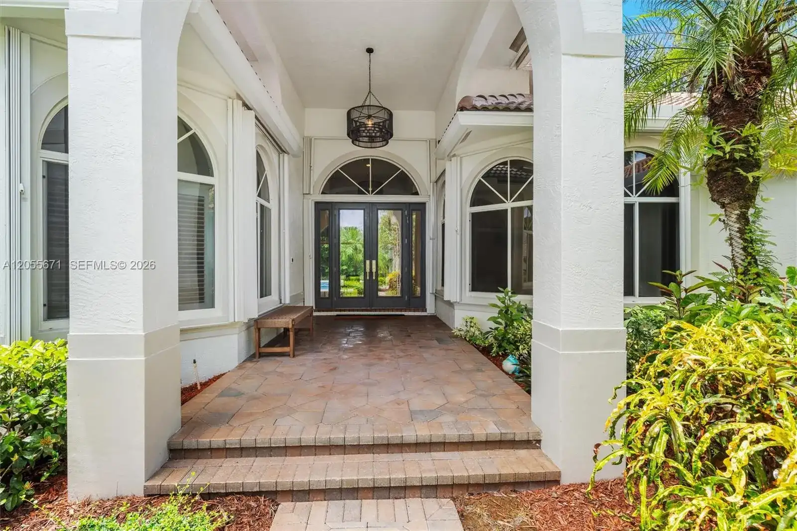 2499 Princeton Ct, Weston FL 33327 photo 4
