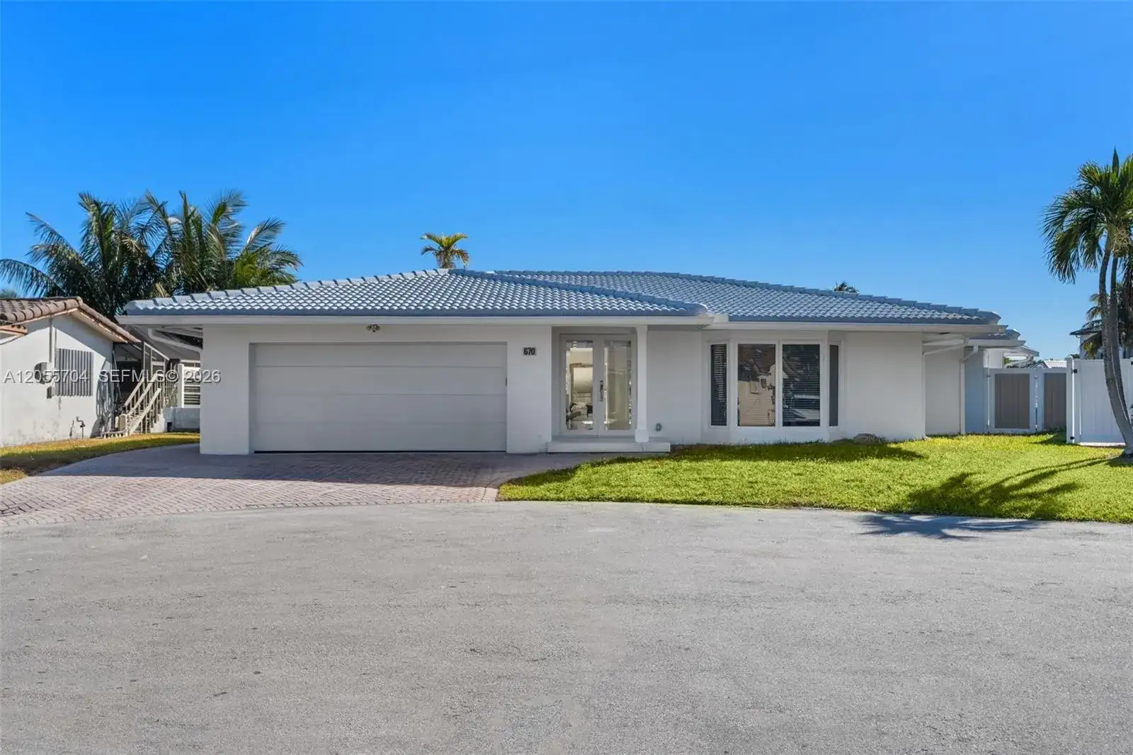670 SE 7th Ave, Pompano Beach FL 33060 photo 5