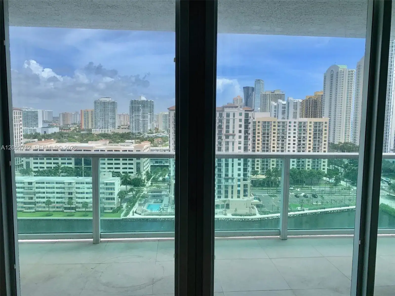 100 Bayview Dr # 1930, Sunny Isles Beach FL 33160
