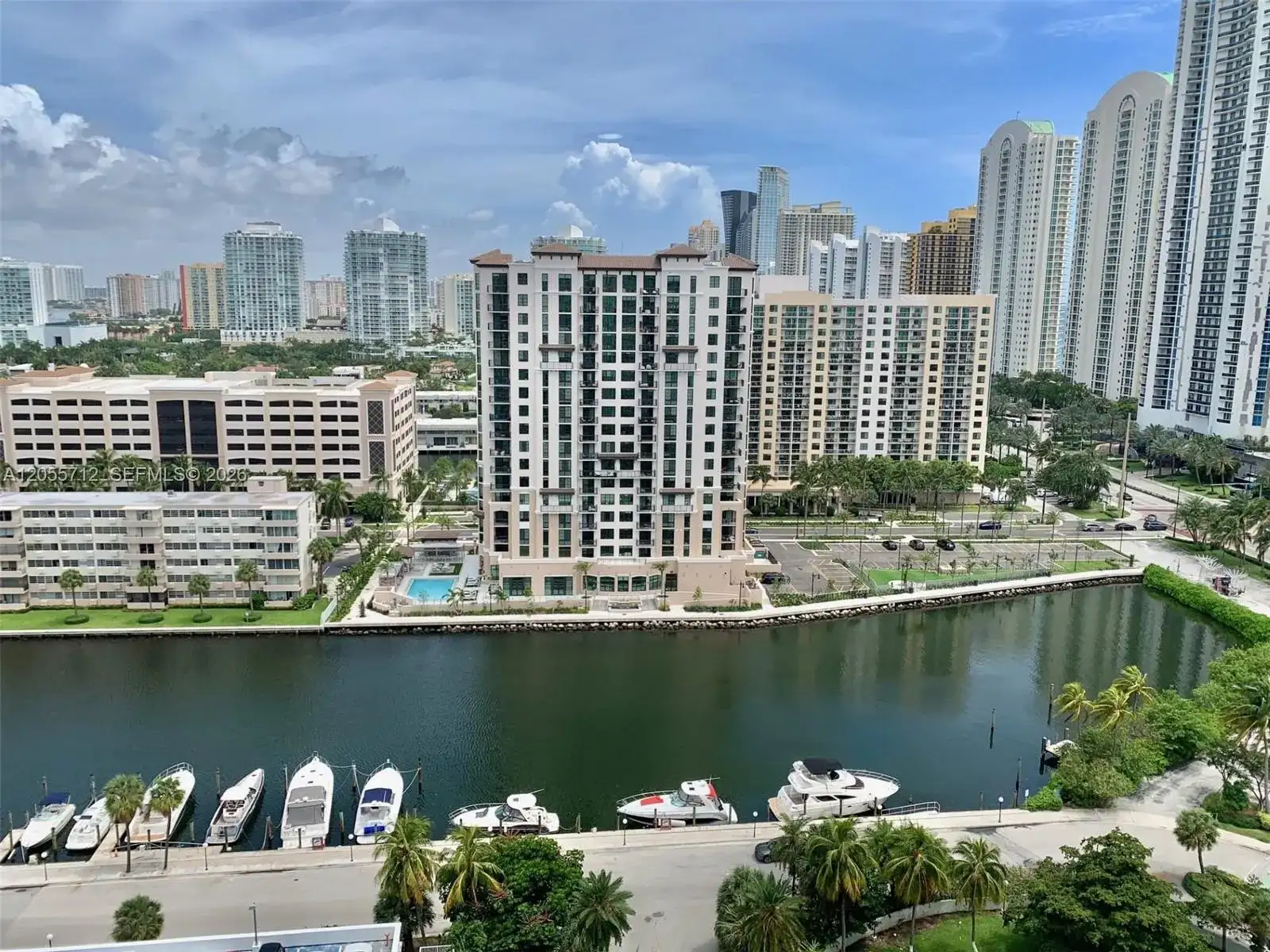 100 Bayview Dr # 1930, Sunny Isles Beach FL 33160 photo 3