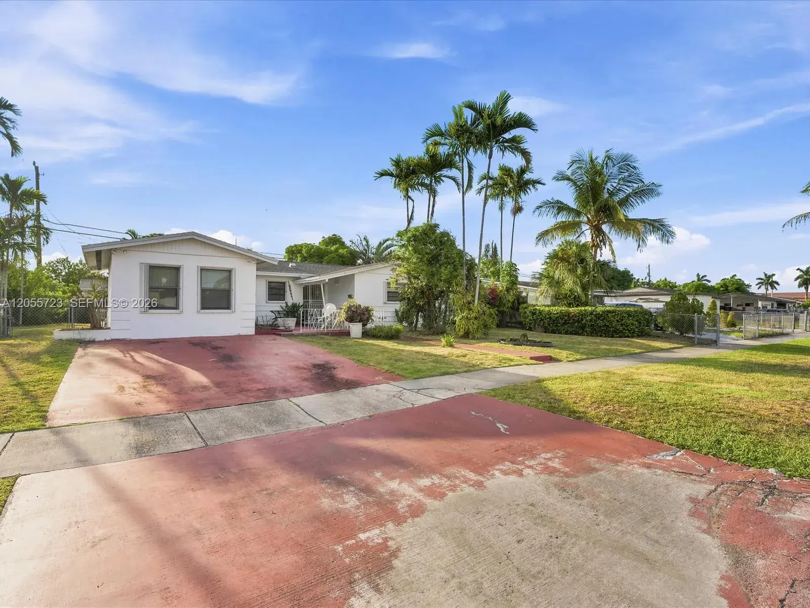 16621 SW 102nd Ave, Miami FL 33157