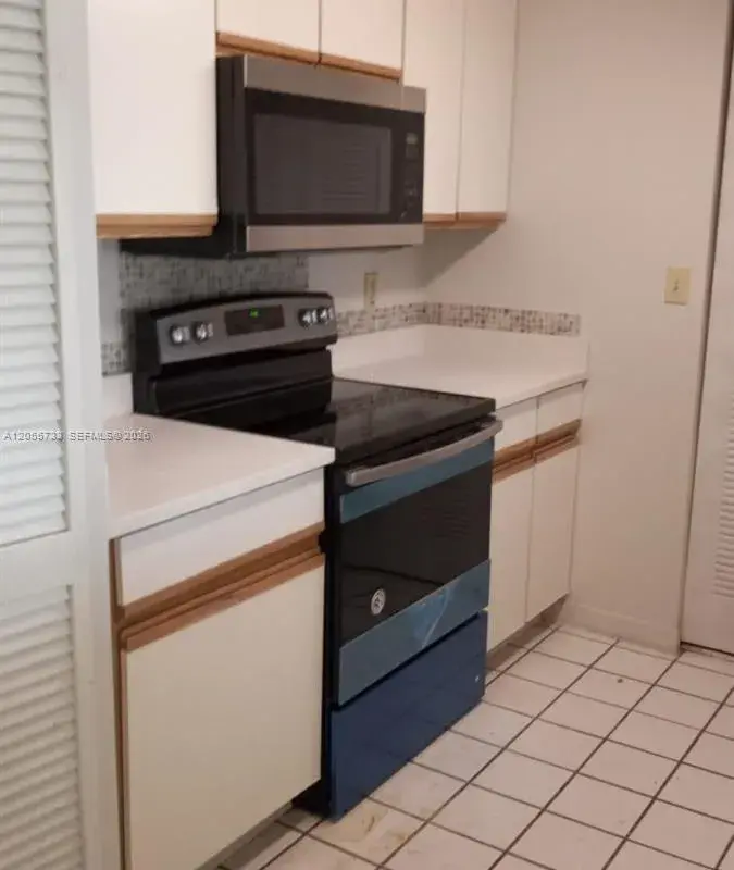 9901 Westview Dr # 315, Coral Springs FL 33076