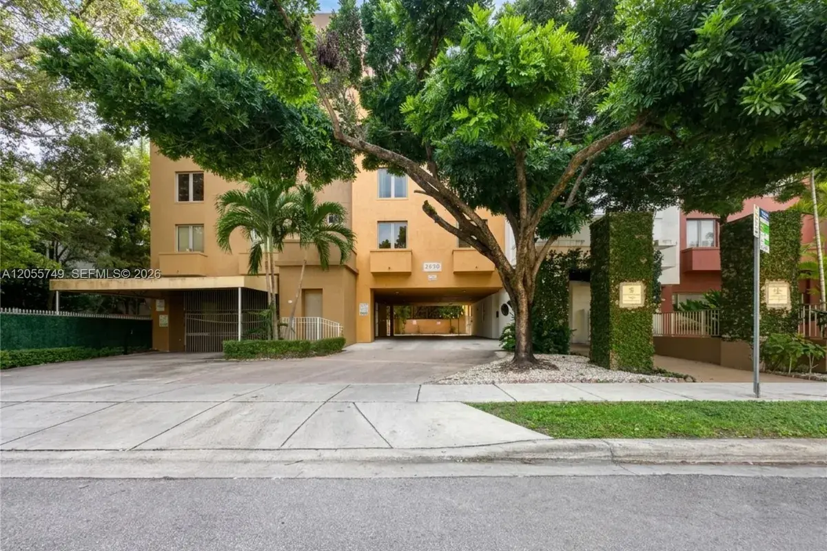 2630 SW 28th St # 44, Miami FL 33133