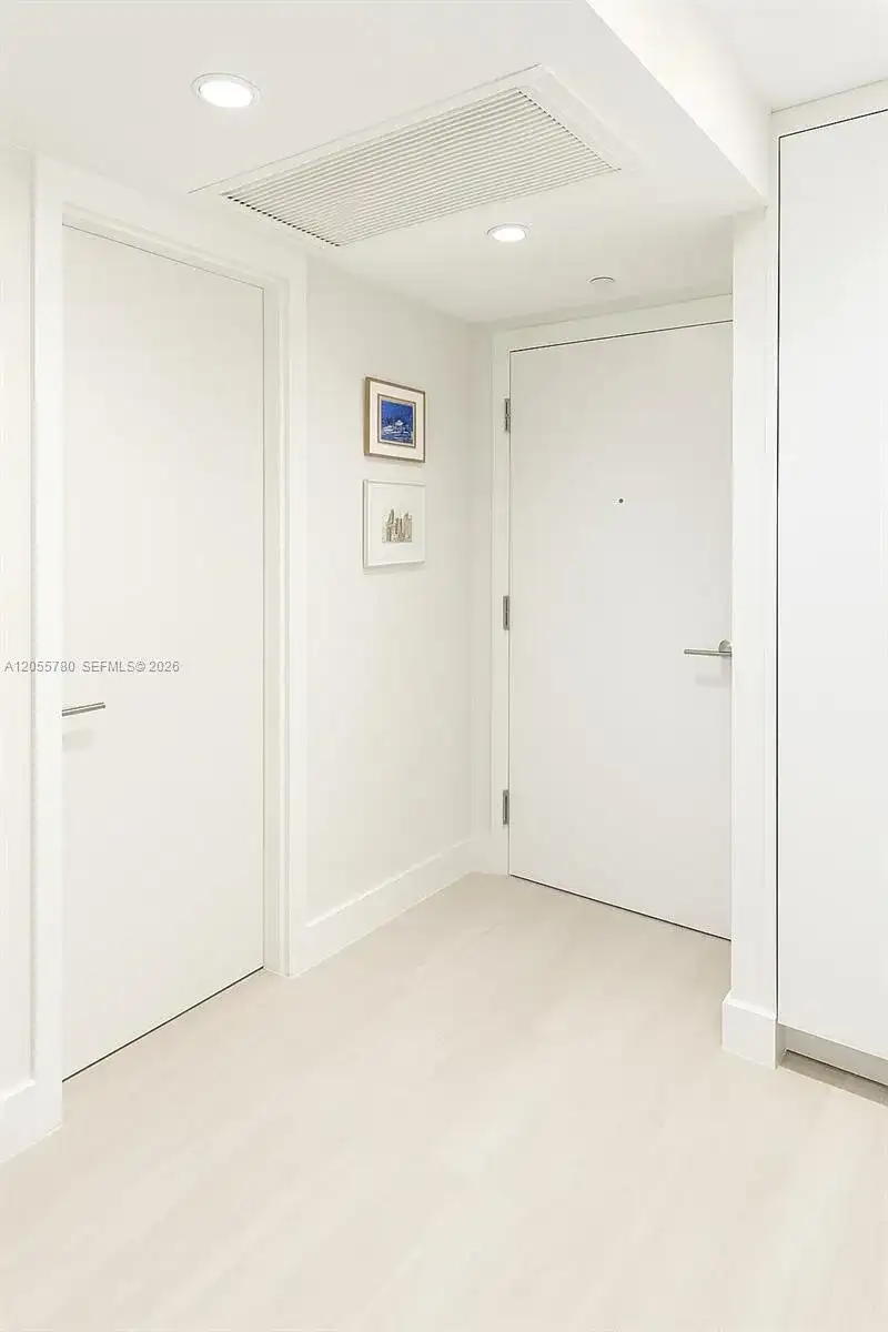 2301 Collins Ave # 636, Miami Beach FL 33139 photo 2