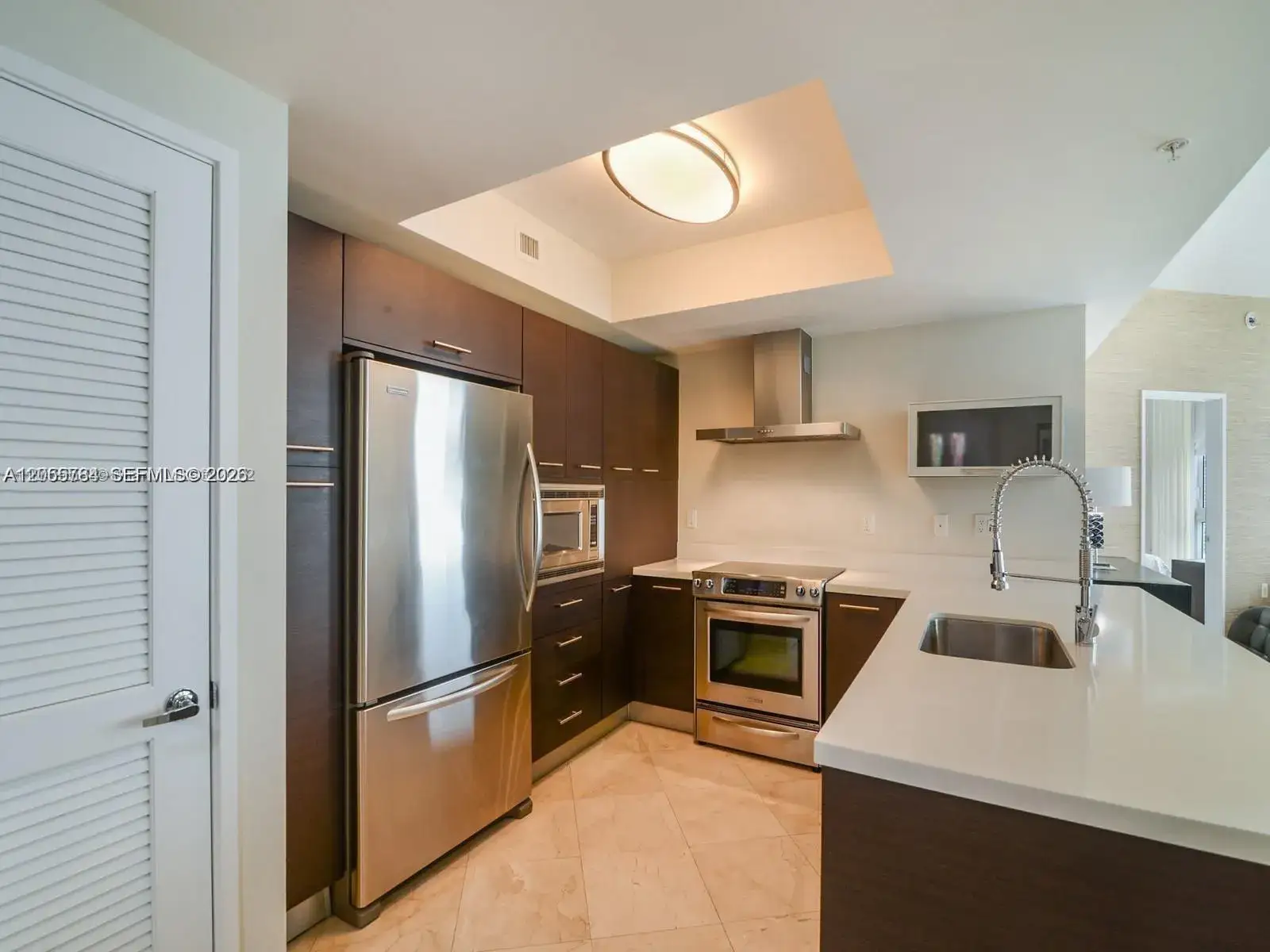 150 Sunny Isles Blvd # 1801, Sunny Isles Beach FL 33160